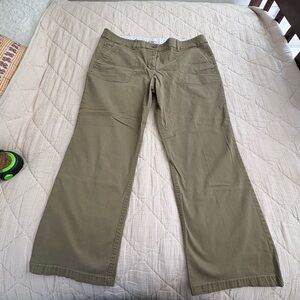 LOFT Olive Ankle Pants